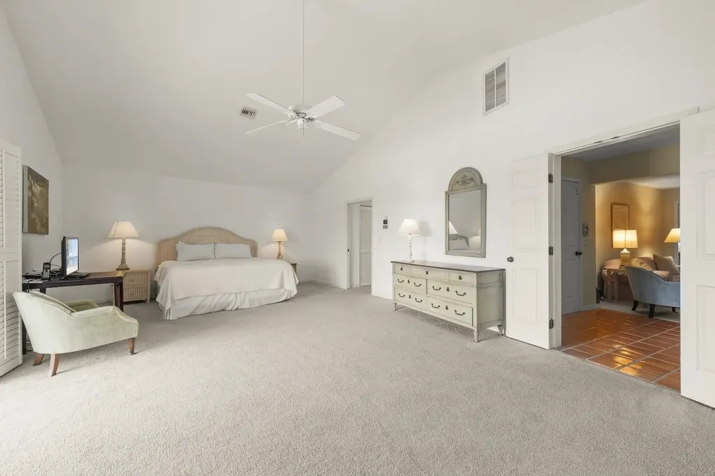 220 Daniel Drive Sanibel FL 33957