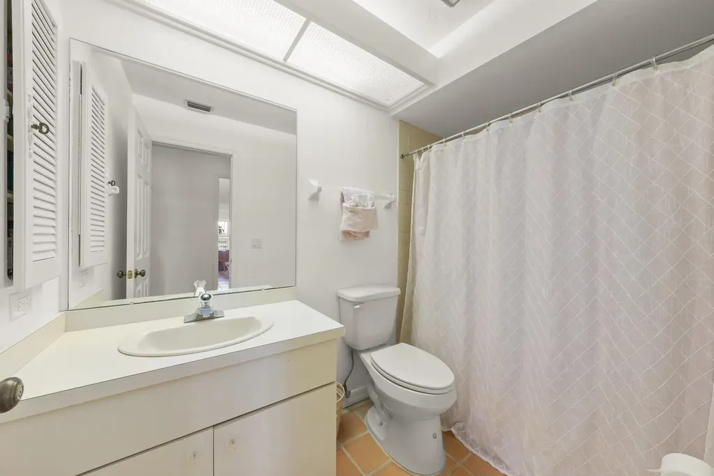 220 Daniel Drive Sanibel FL 33957