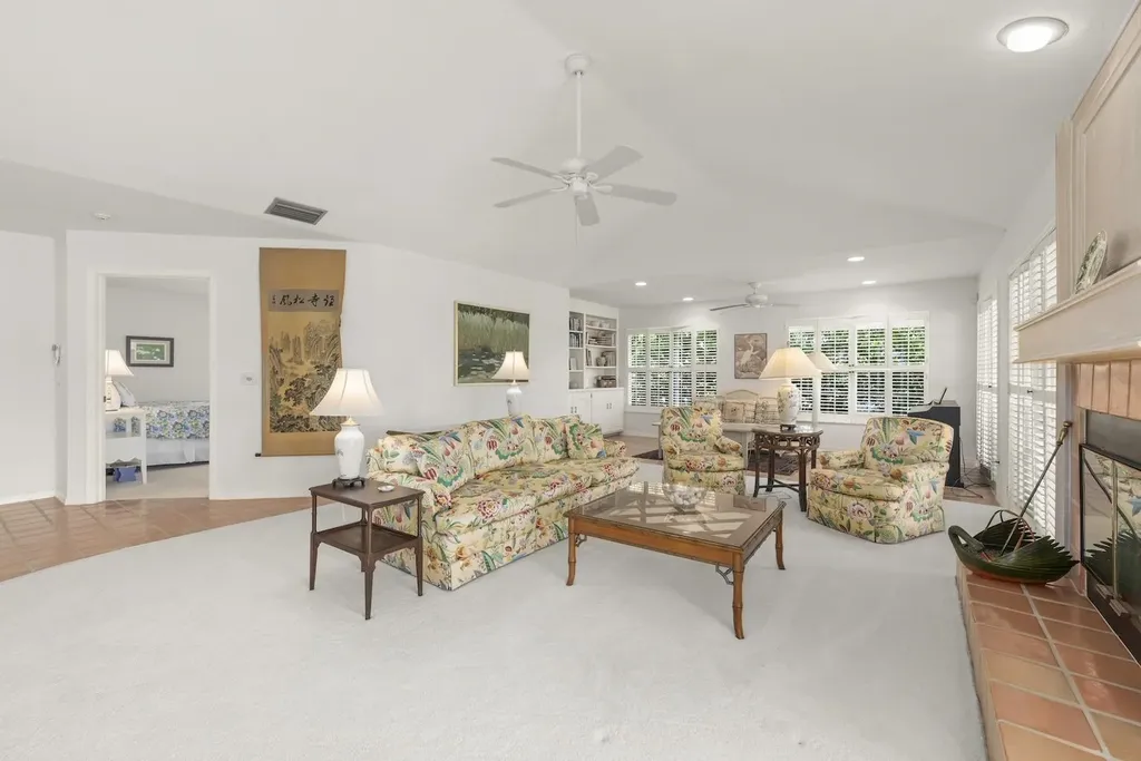 220 Daniel Drive Sanibel FL 33957