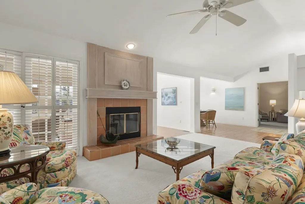 220 Daniel Drive Sanibel FL 33957