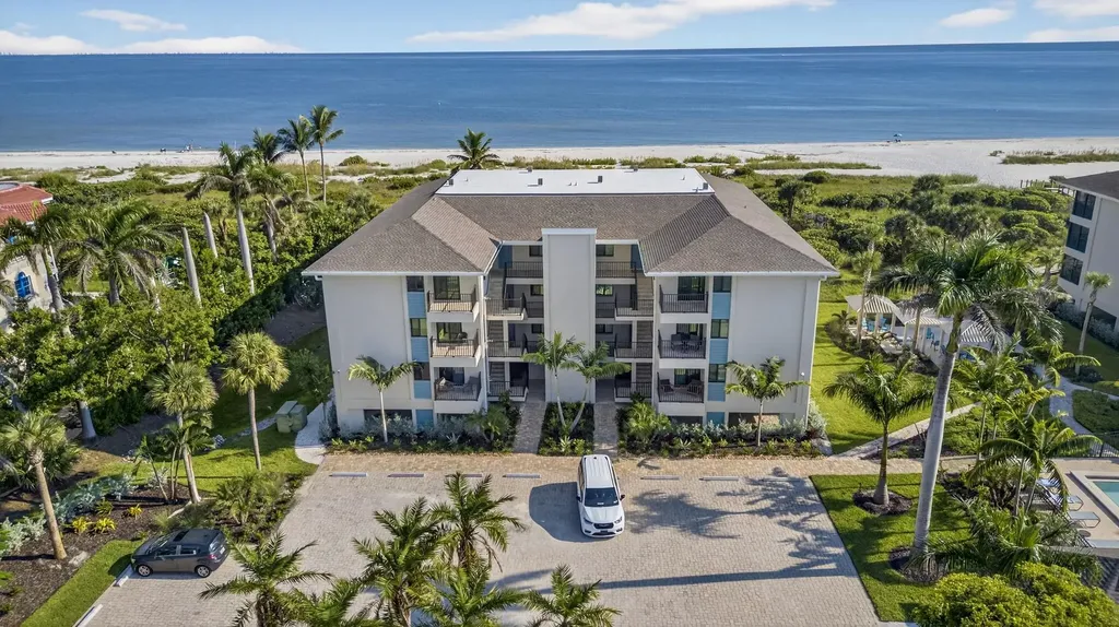 1795 Middle Gulf Drive Sanibel FL 33957