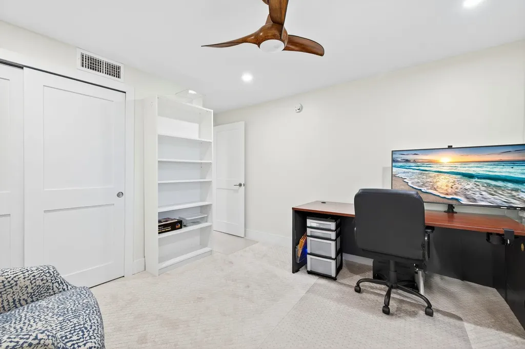 1795 Middle Gulf Drive Sanibel FL 33957