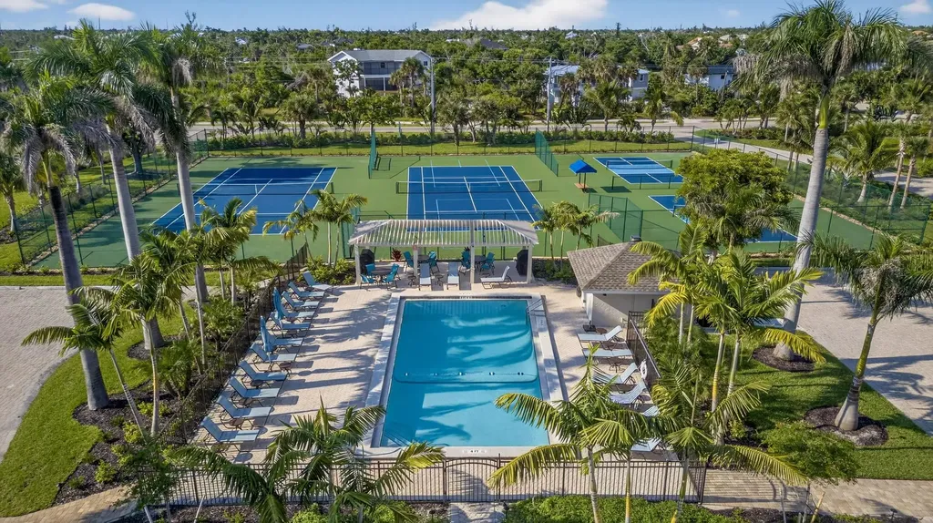 1795 Middle Gulf Drive Sanibel FL 33957