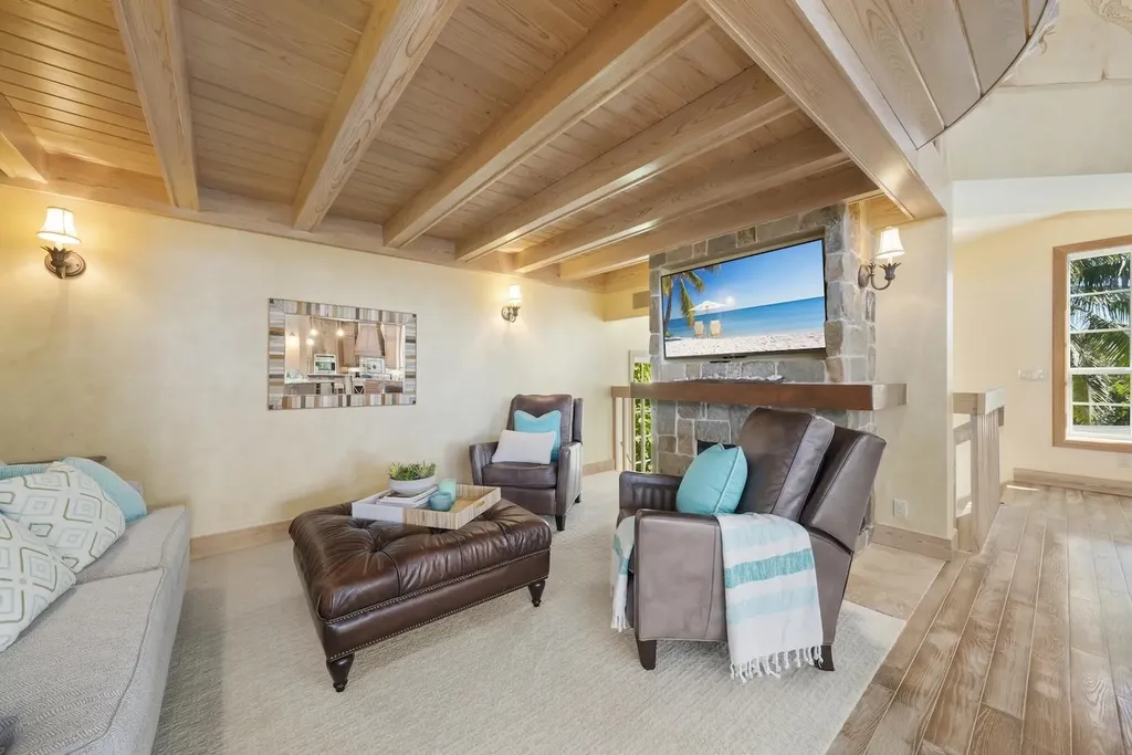 2451 Blind Pass Court Sanibel FL 33957