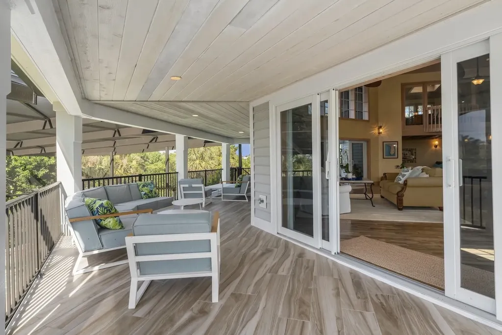 2451 Blind Pass Court Sanibel FL 33957