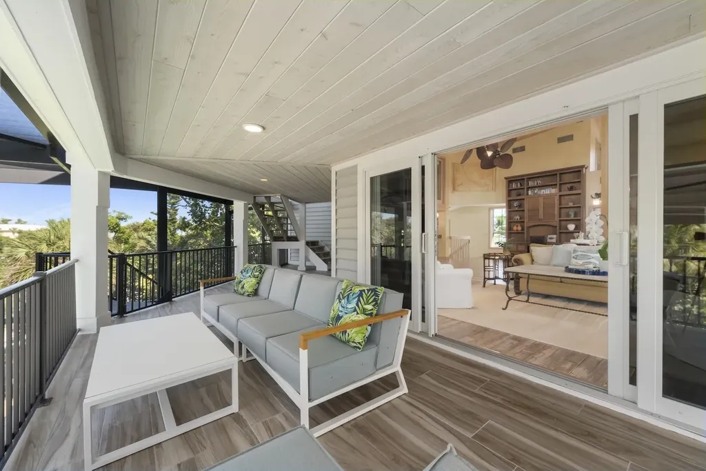 2451 Blind Pass Court Sanibel FL 33957