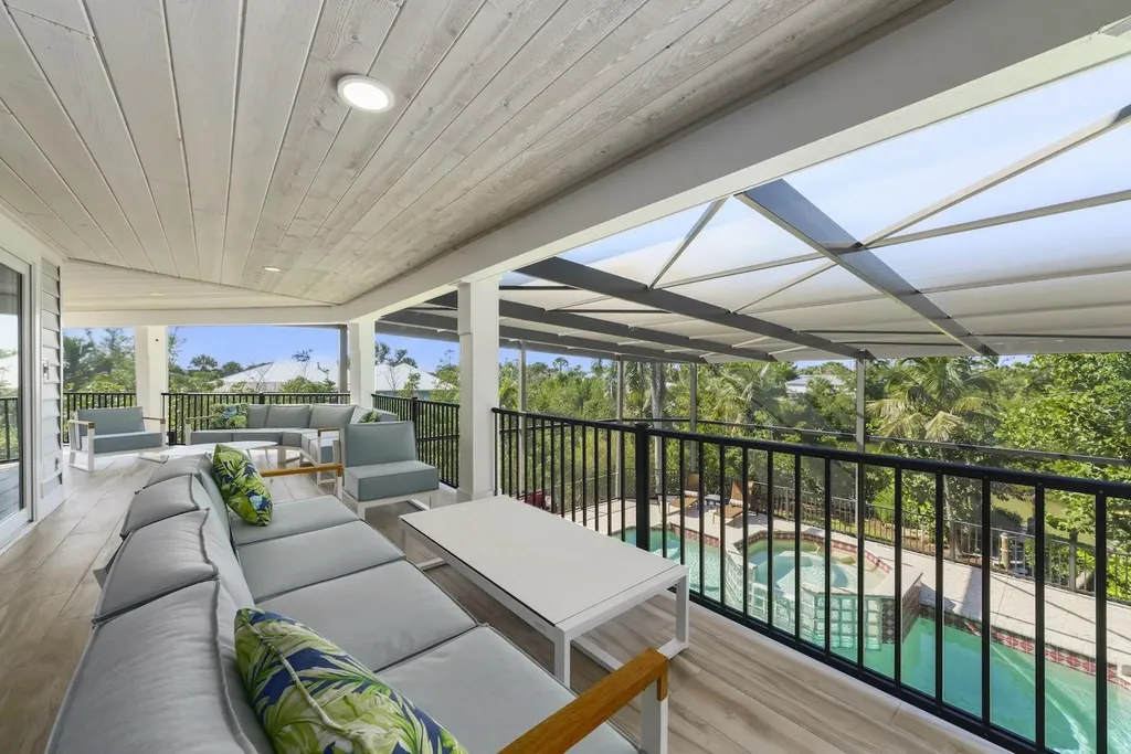 2451 Blind Pass Court Sanibel FL 33957