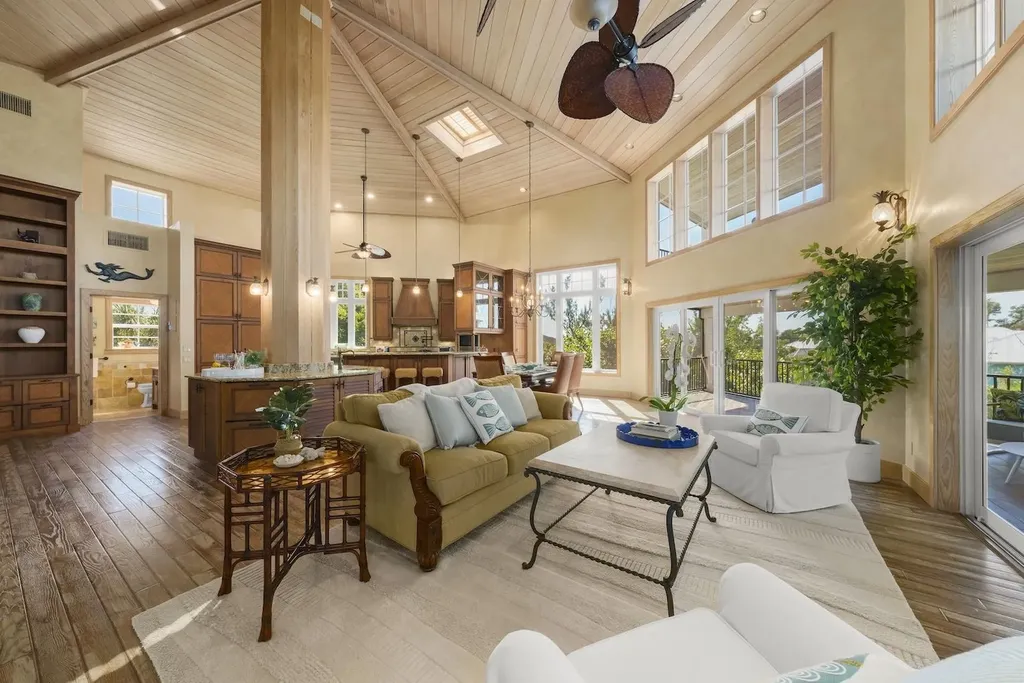 2451 Blind Pass Court Sanibel FL 33957