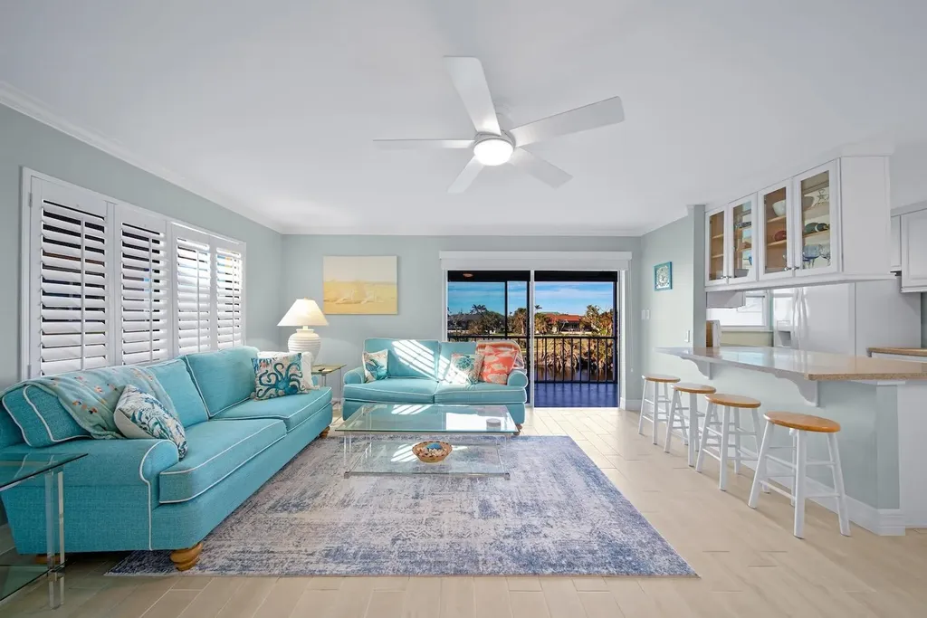 1610 Middle Gulf Drive Sanibel FL 33957