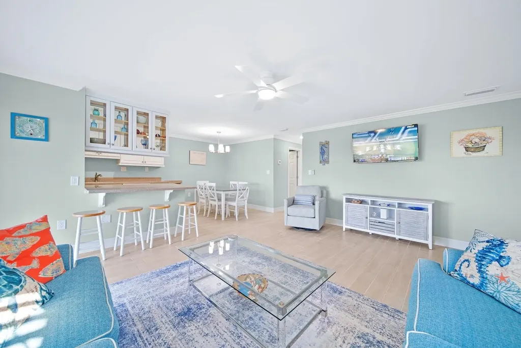 1610 Middle Gulf Drive Sanibel FL 33957