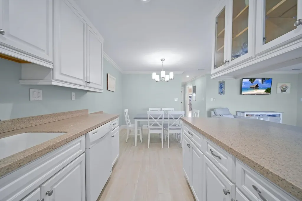 1610 Middle Gulf Drive Sanibel FL 33957