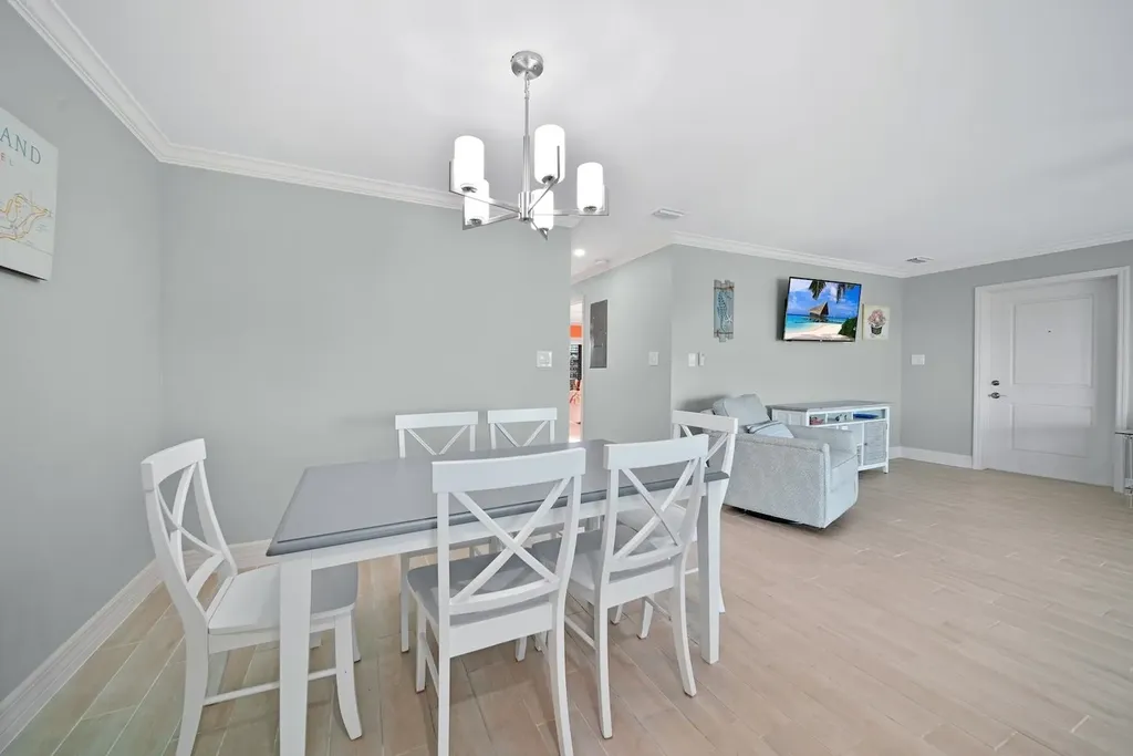 1610 Middle Gulf Drive Sanibel FL 33957
