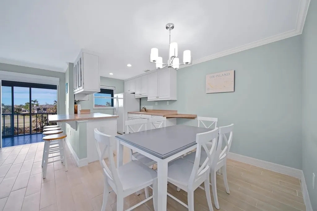 1610 Middle Gulf Drive Sanibel FL 33957