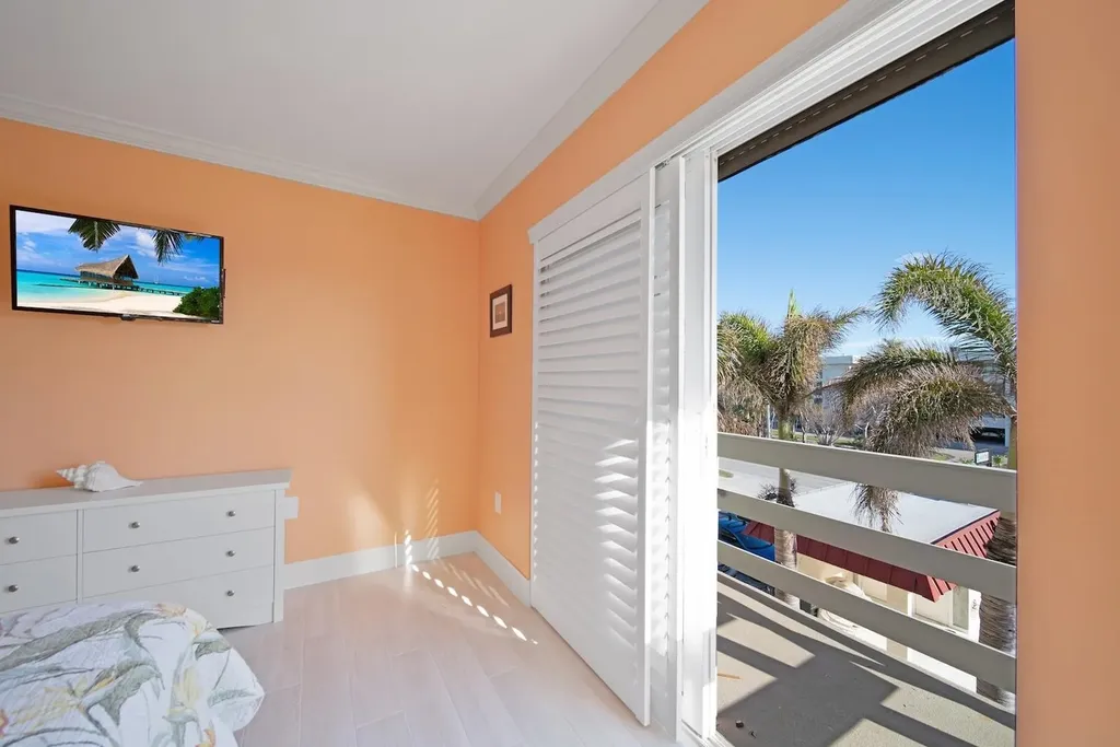 1610 Middle Gulf Drive Sanibel FL 33957