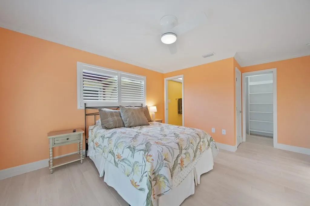 1610 Middle Gulf Drive Sanibel FL 33957