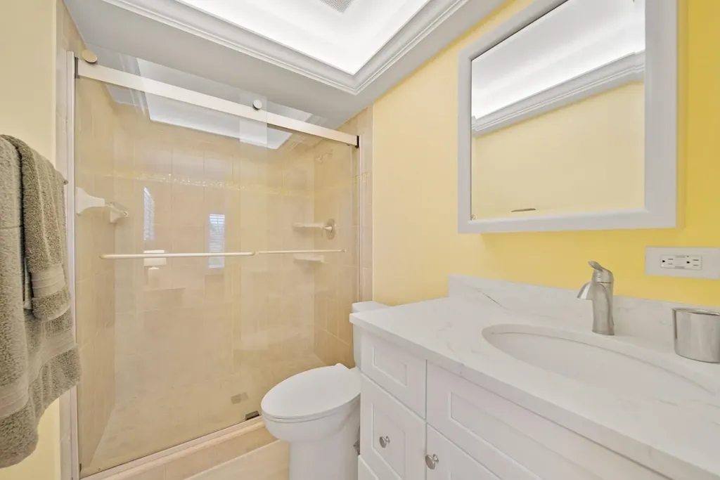 1610 Middle Gulf Drive Sanibel FL 33957