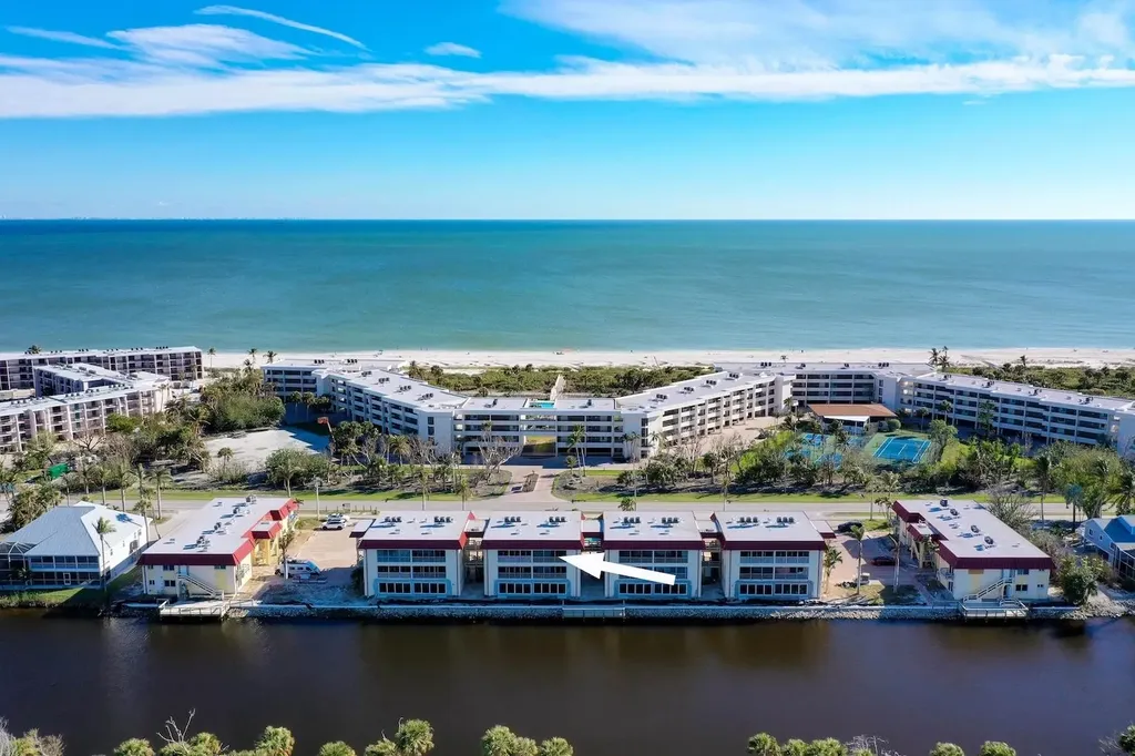 1610 Middle Gulf Drive Sanibel FL 33957