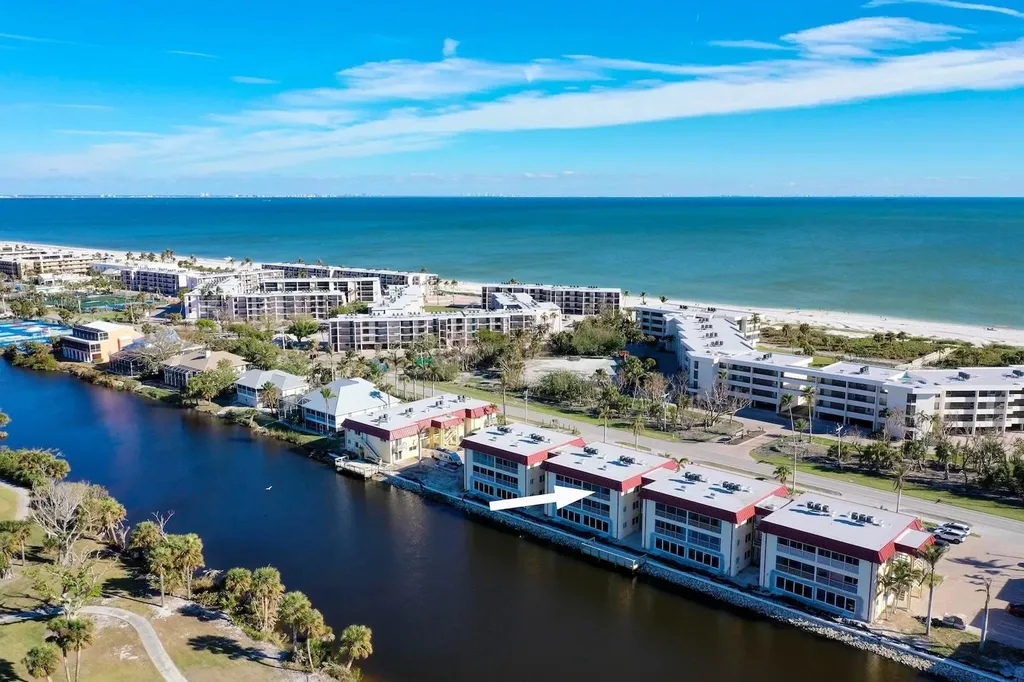 1610 Middle Gulf Drive Sanibel FL 33957