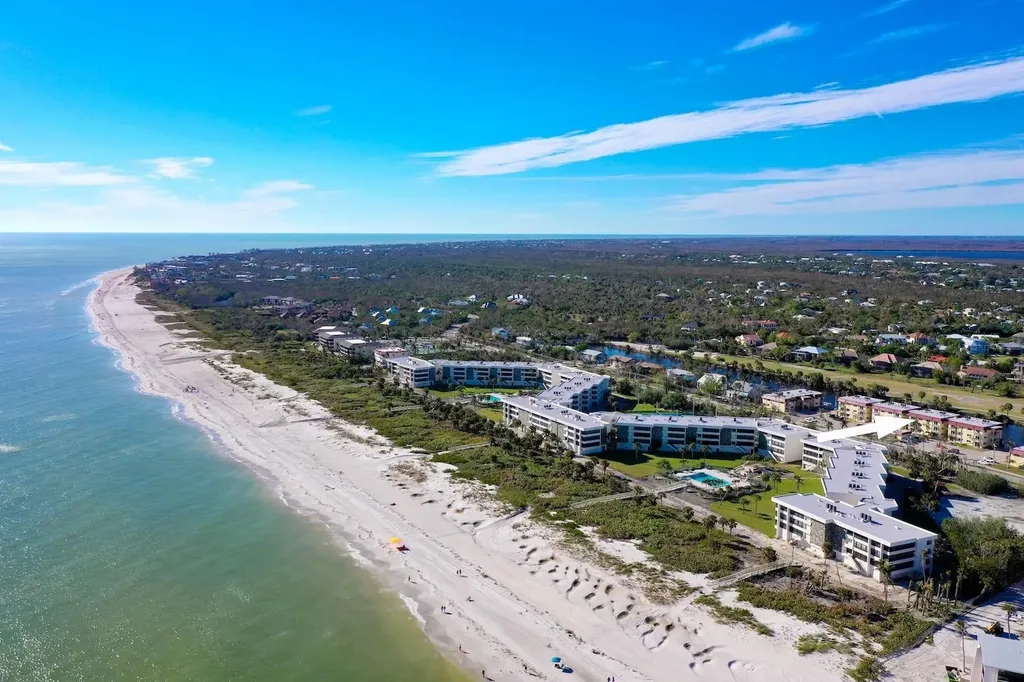 1610 Middle Gulf Drive Sanibel FL 33957