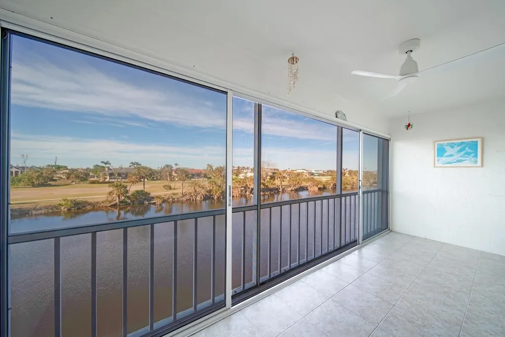 1610 Middle Gulf Drive Sanibel FL 33957