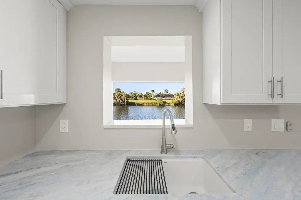 1610 Middle Gulf Drive Sanibel FL 33957