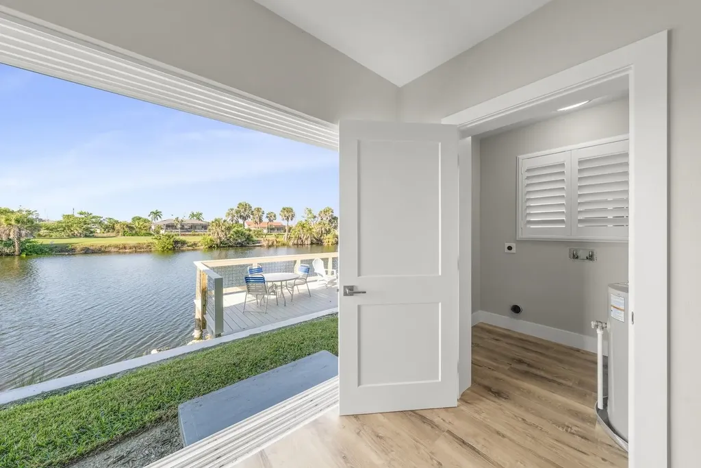 1610 Middle Gulf Drive Sanibel FL 33957