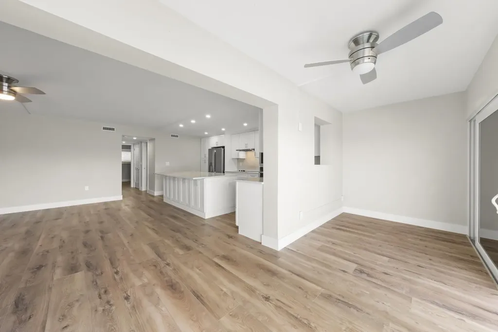 1610 Middle Gulf Drive Sanibel FL 33957