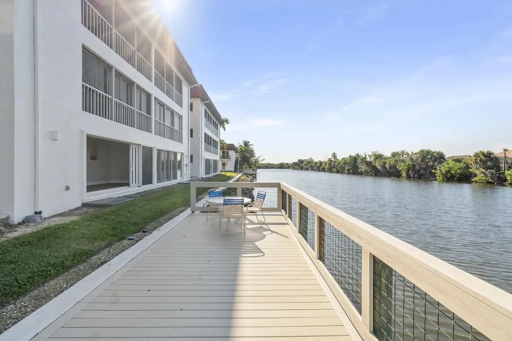 1610 Middle Gulf Drive Sanibel FL 33957