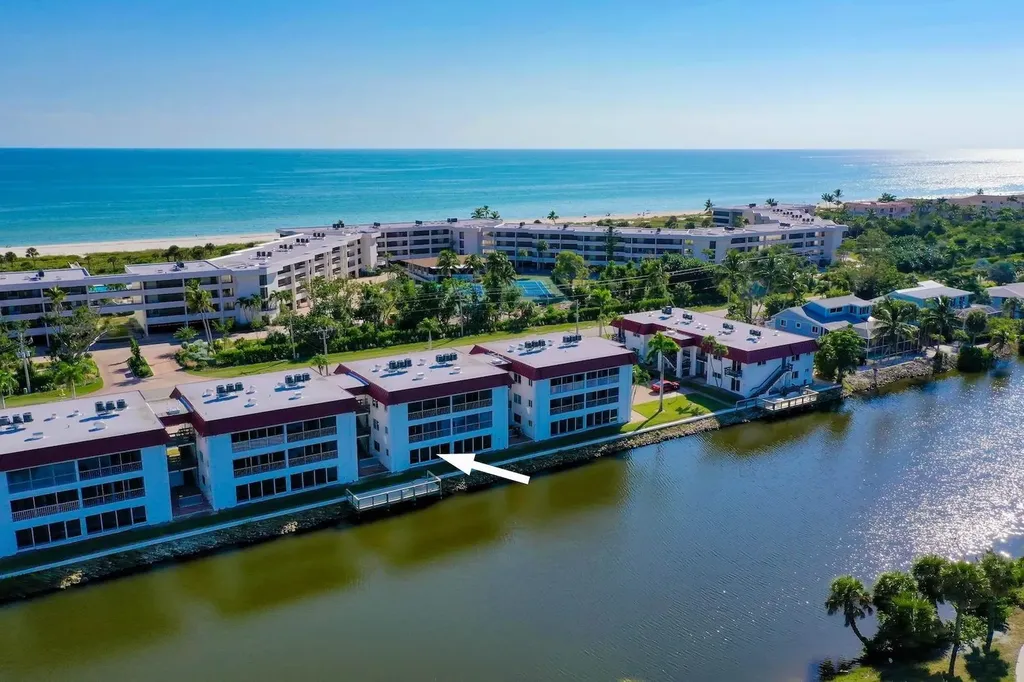 1610 Middle Gulf Drive Sanibel FL 33957