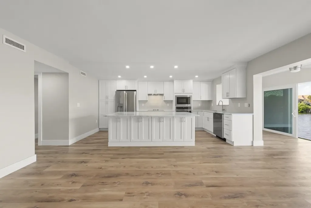 1610 Middle Gulf Drive Sanibel FL 33957