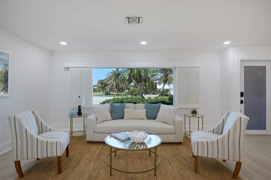 1224 Kittiwake Circle Sanibel FL 33957