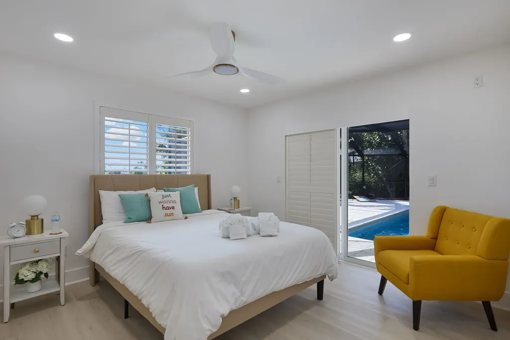 1224 Kittiwake Circle Sanibel FL 33957