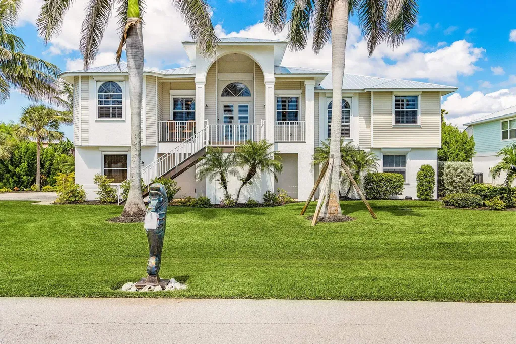 3351 Barra Circle Sanibel FL 33957