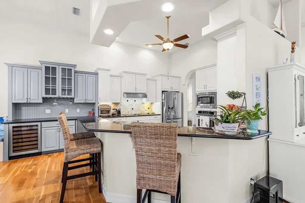 3351 Barra Circle Sanibel FL 33957