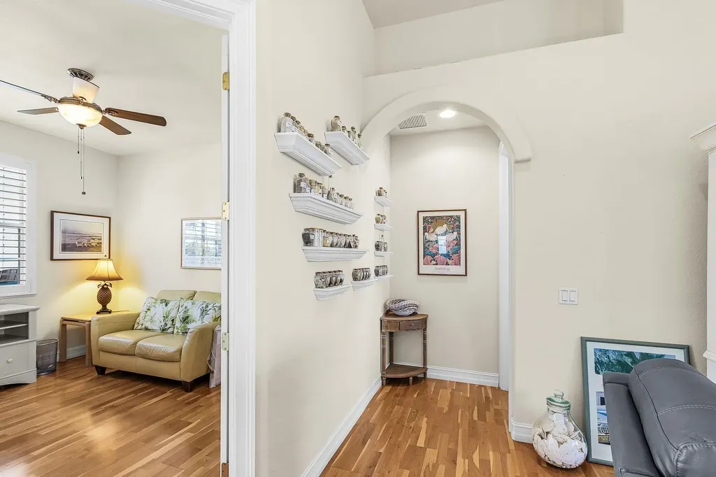 3351 Barra Circle Sanibel FL 33957