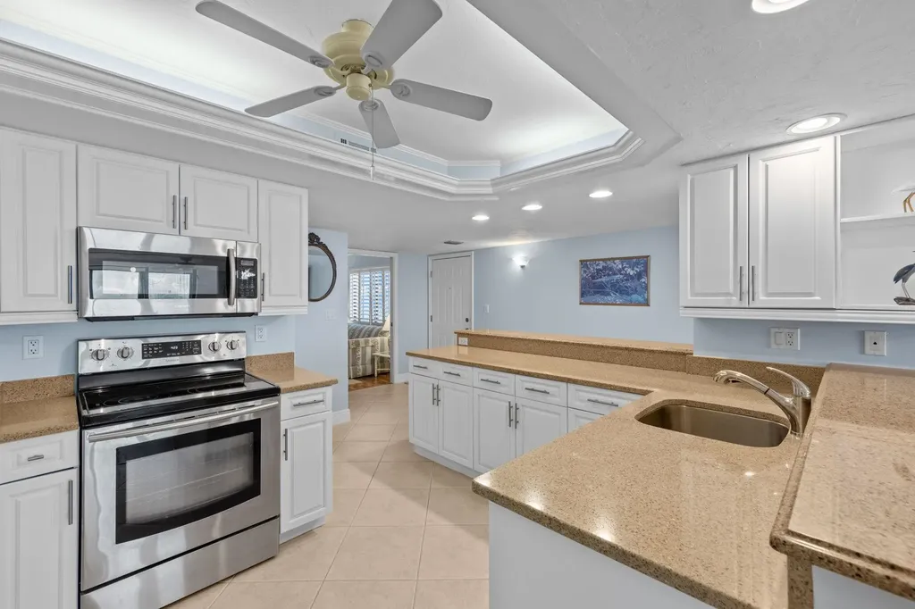 2929 W Gulf Drive Sanibel FL 33957