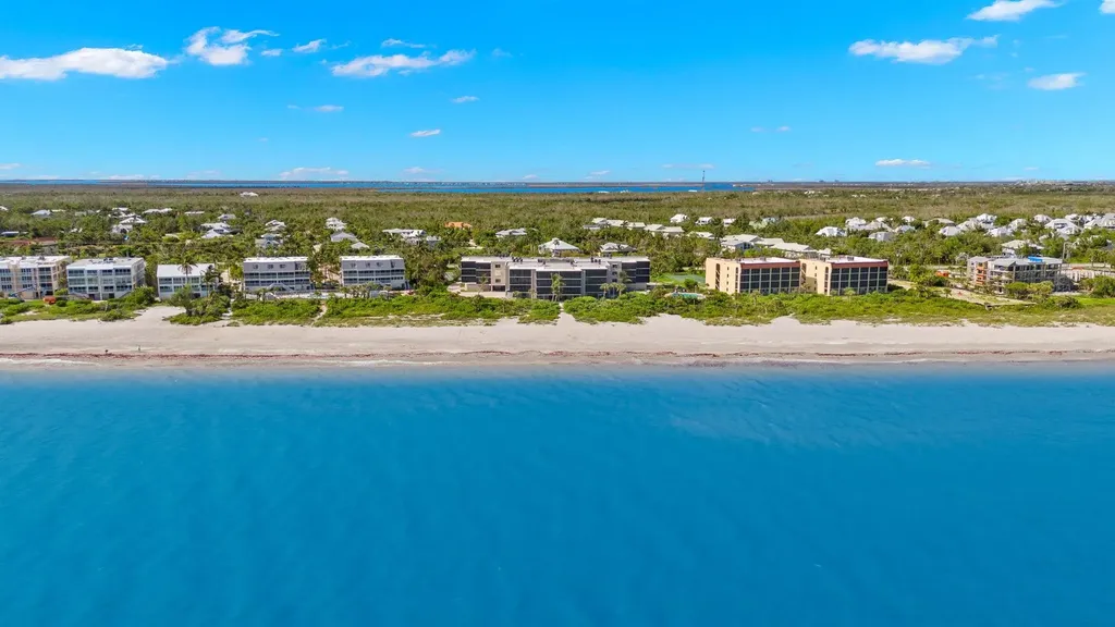 2929 W Gulf Drive Sanibel FL 33957