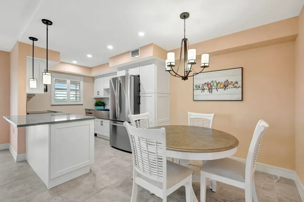 1610 Middle Gulf Drive Sanibel FL 33957