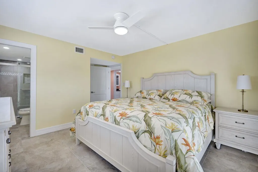 1610 Middle Gulf Drive Sanibel FL 33957