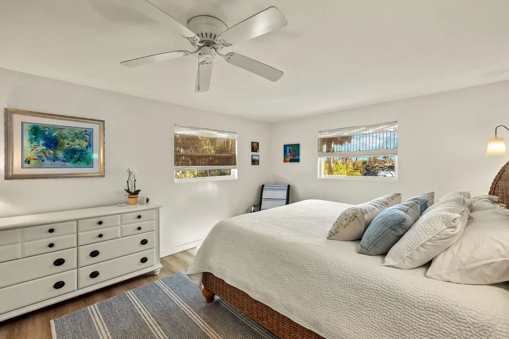 486 Lake Murex Circle Sanibel FL 33957