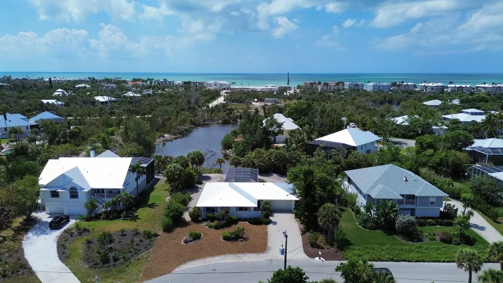 486 Lake Murex Circle Sanibel FL 33957