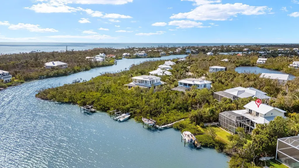 2391 Shop Road Sanibel FL 33957