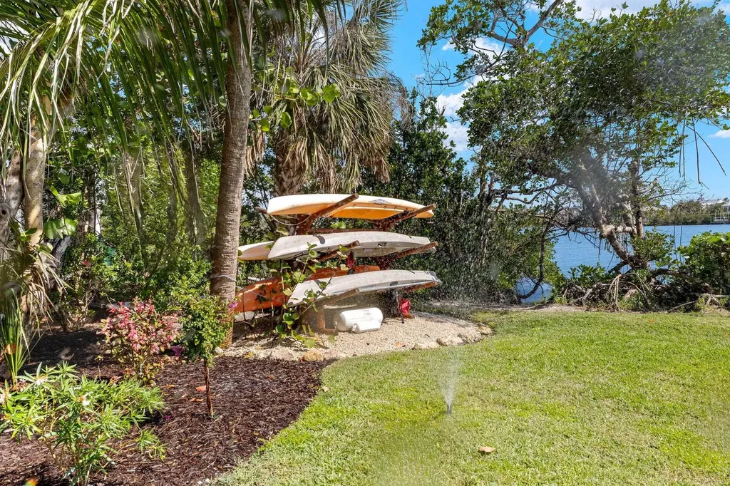 2391 Shop Road Sanibel FL 33957