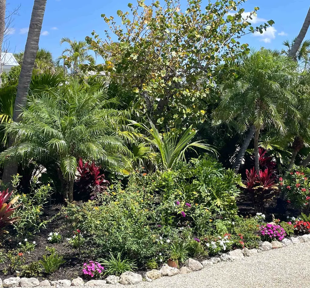 2391 Shop Road Sanibel FL 33957