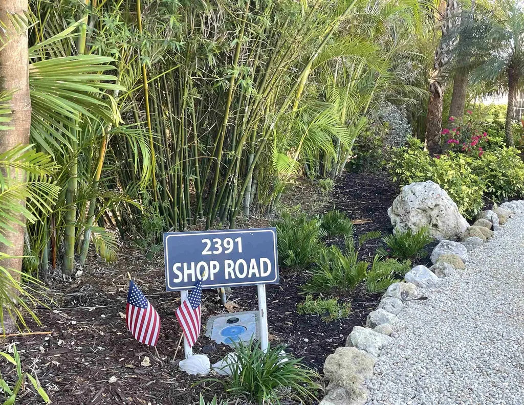 2391 Shop Road Sanibel FL 33957