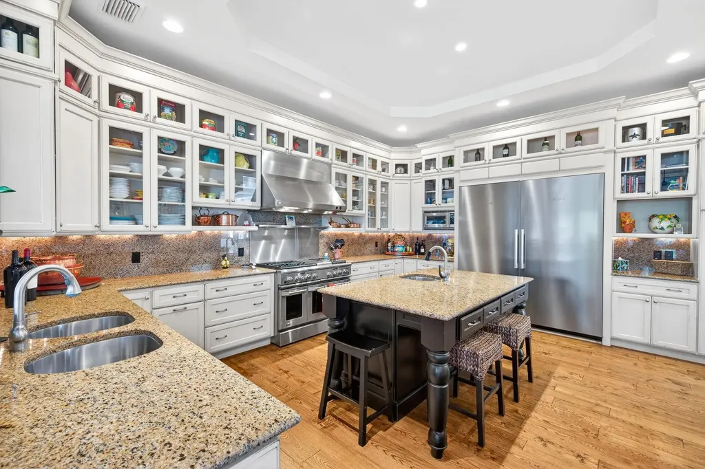 848 Angel Wing Drive Sanibel FL 33957