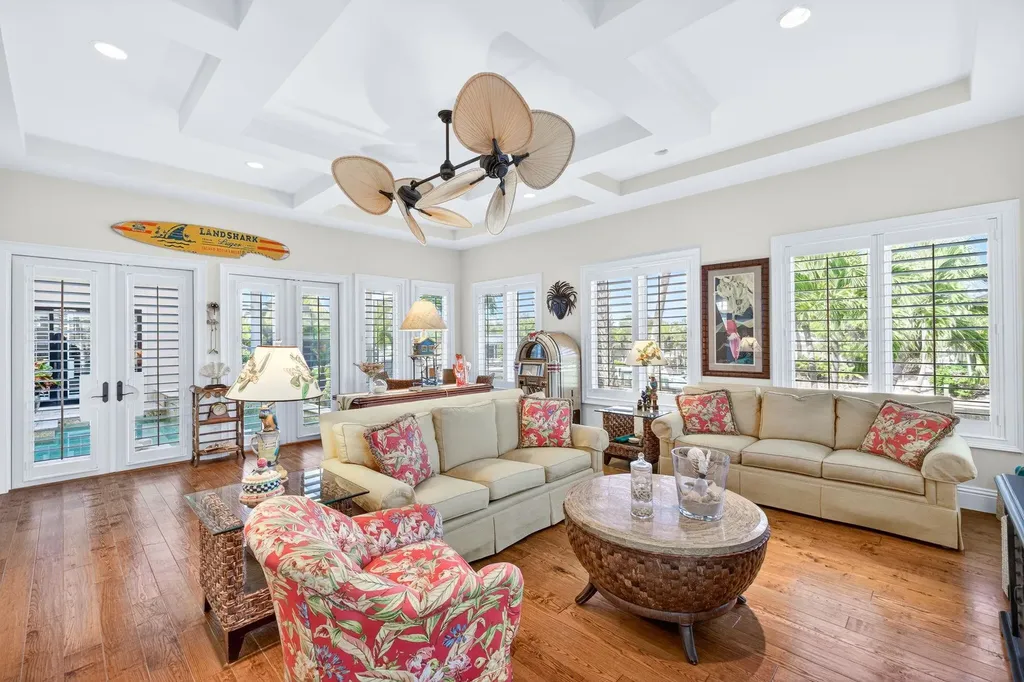 848 Angel Wing Drive Sanibel FL 33957