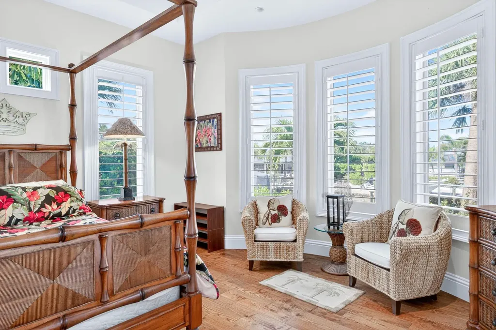 848 Angel Wing Drive Sanibel FL 33957