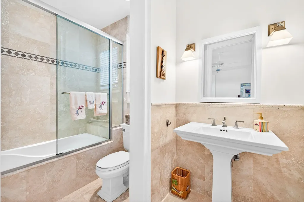 848 Angel Wing Drive Sanibel FL 33957