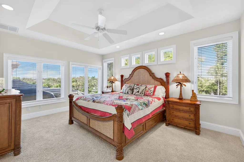 848 Angel Wing Drive Sanibel FL 33957